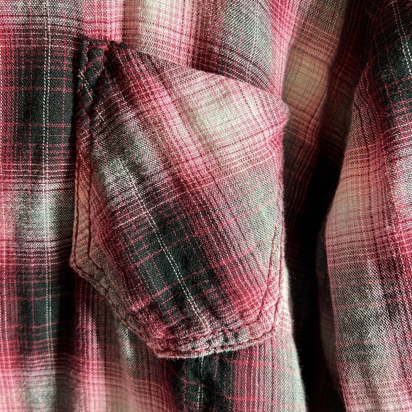 Converse womens flannel top . - Picture 9 of 12
